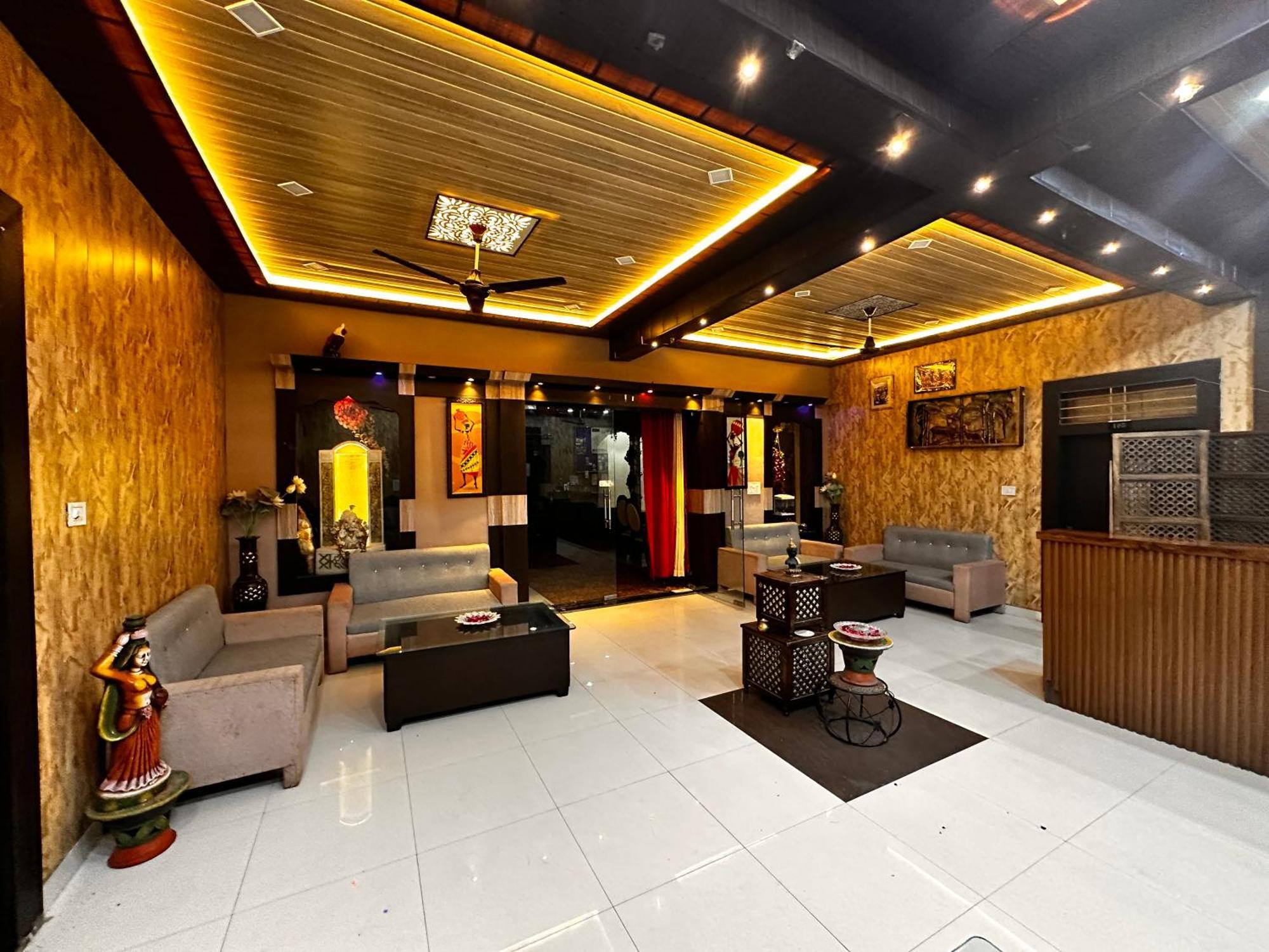 Bundeli Farm Resort & Banquet אורצ'ה מראה חיצוני תמונה