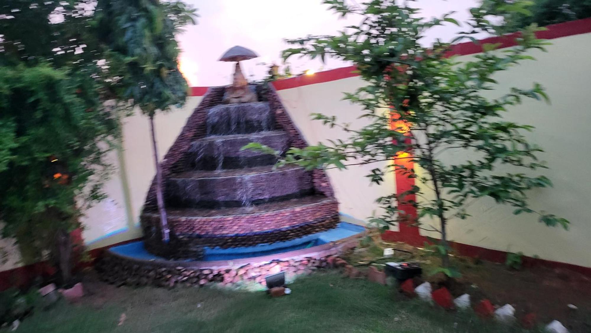 Bundeli Farm Resort & Banquet אורצ'ה מראה חיצוני תמונה
