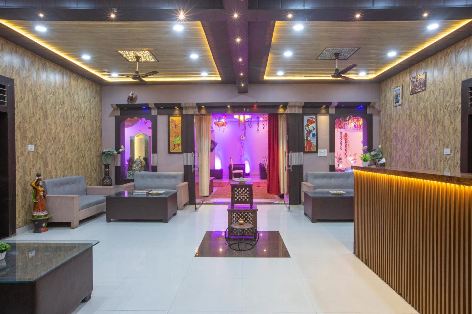 Bundeli Farm Resort & Banquet אורצ'ה מראה חיצוני תמונה