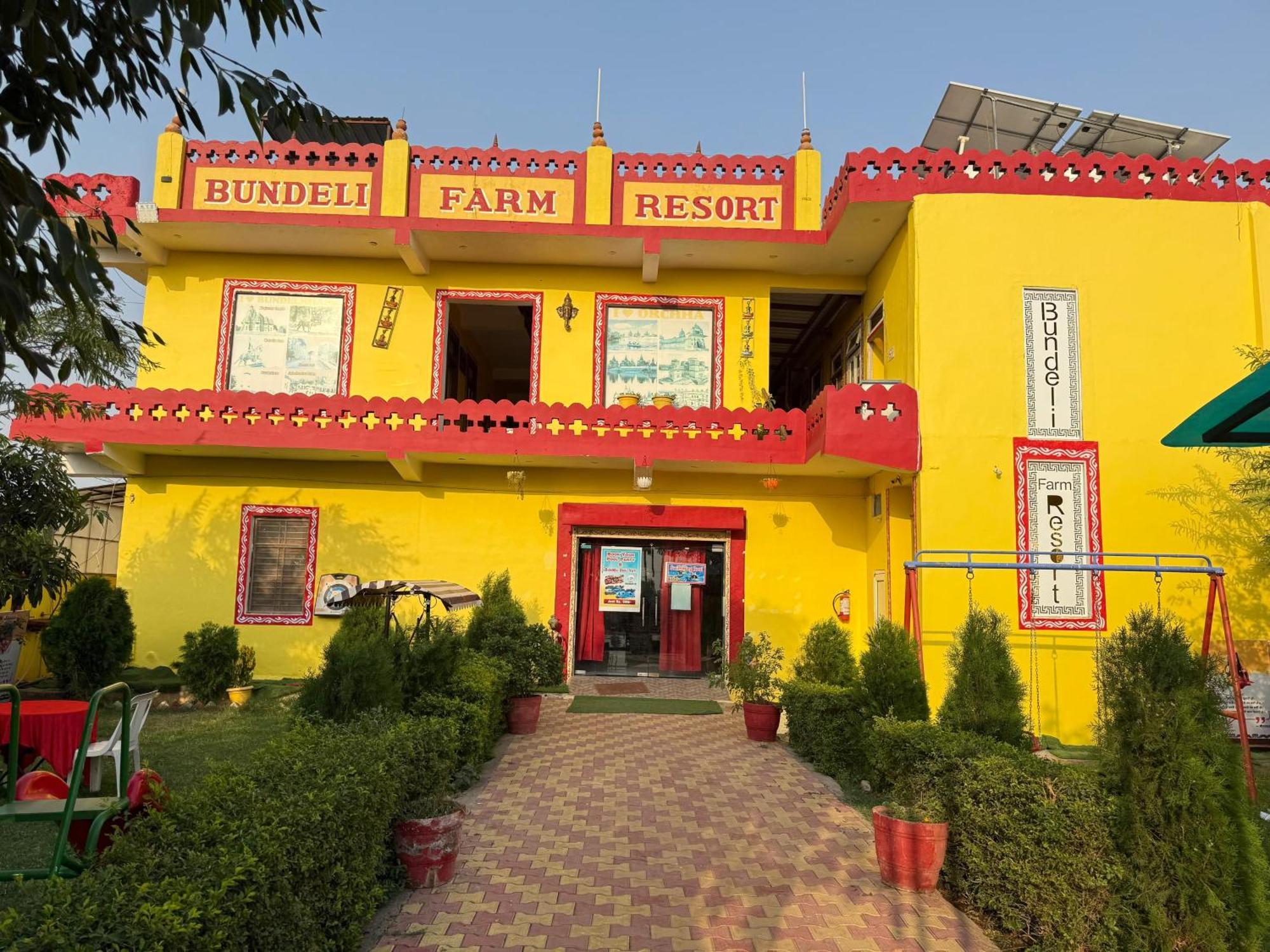 Bundeli Farm Resort & Banquet אורצ'ה מראה חיצוני תמונה